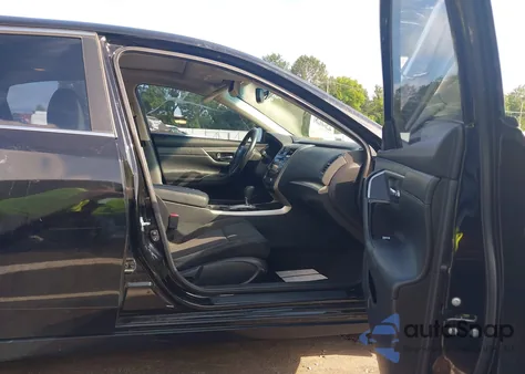 2015 Nissan Altima 2.5 Sv z USA, uszkodzony, nr VIN 1N4AL3AP2FC429162